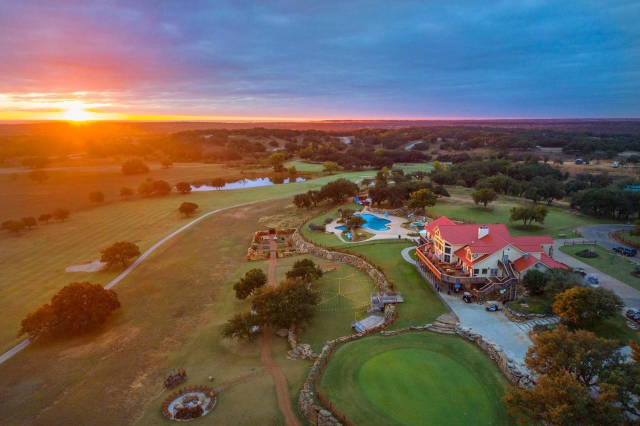 The Hideout Golf Club & Resort Lake Brownwood Bagian luar foto